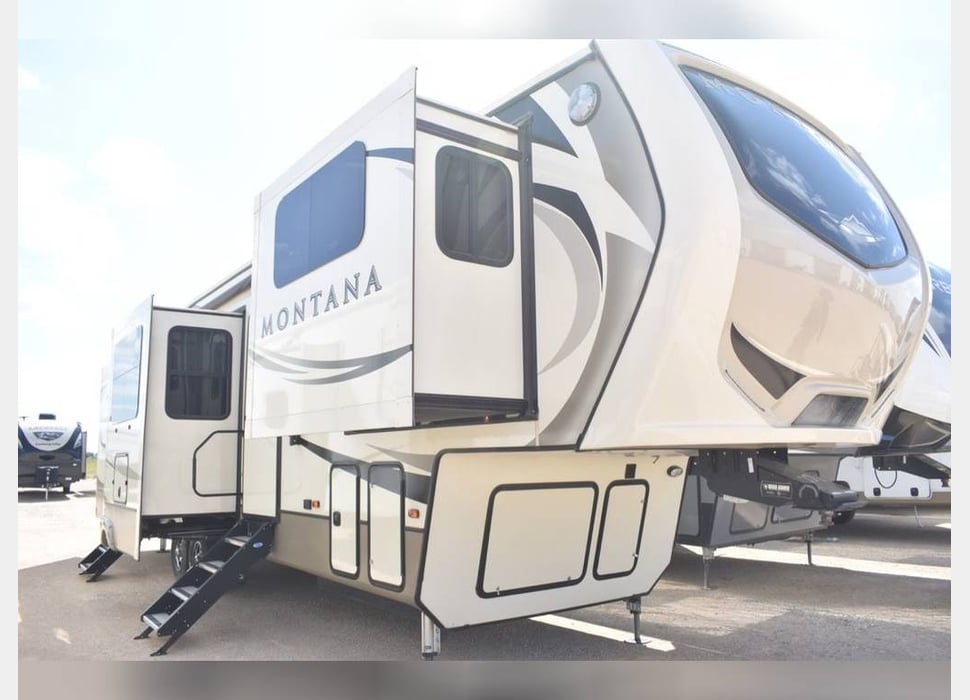 Fifth Wheel rentals in Castroville