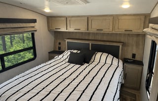 Luxury Bunkhouse RV | Stress-Free Delivery