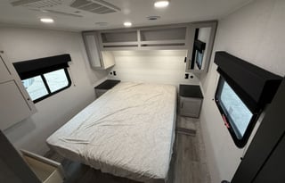 26 Heartland Sundance 5th Wheel delivered to you!