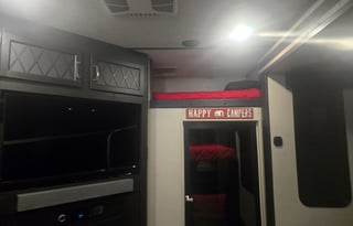 STEVE AND PEGGYS RV RENTAL AND HOSTING.