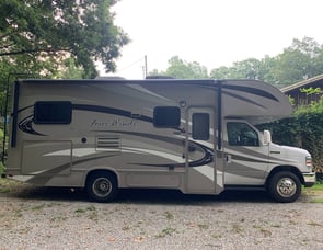 Thor Motor Coach Four Winds 24C