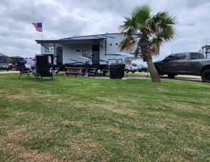 Forest River RV Cherokee Arctic Wolf 321BH