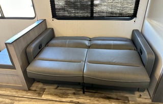 2023 COLEMAN LANTURN 262BH