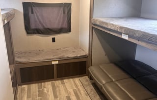 2020 CrossRoads RV Zinger ZR328SB