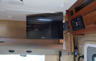 Lady Skipper: 2016 Forest River Sunseeker 2500TS