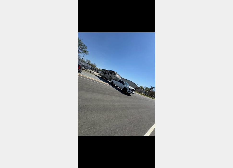Fifth Wheel rentals in Clinton