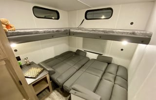 2024 Grey Wolf 29NM VIN (9917)