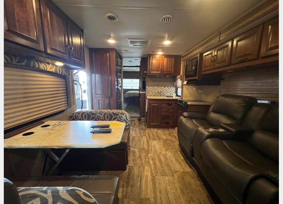 Class C Motor Home rentals in Columbia Station