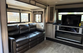 2020 Keystone RV Montana 3761FL