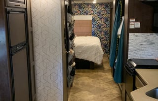 2018 Thor Motor Coach Windsport 34J