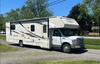 2018 Winnebago Minnie Winnie 31K