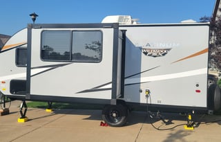 2022 Forest River RV Wildwood FSX 178BHSKX Rental