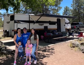 Forest River RV Wildwood X-Lite 273QBXL