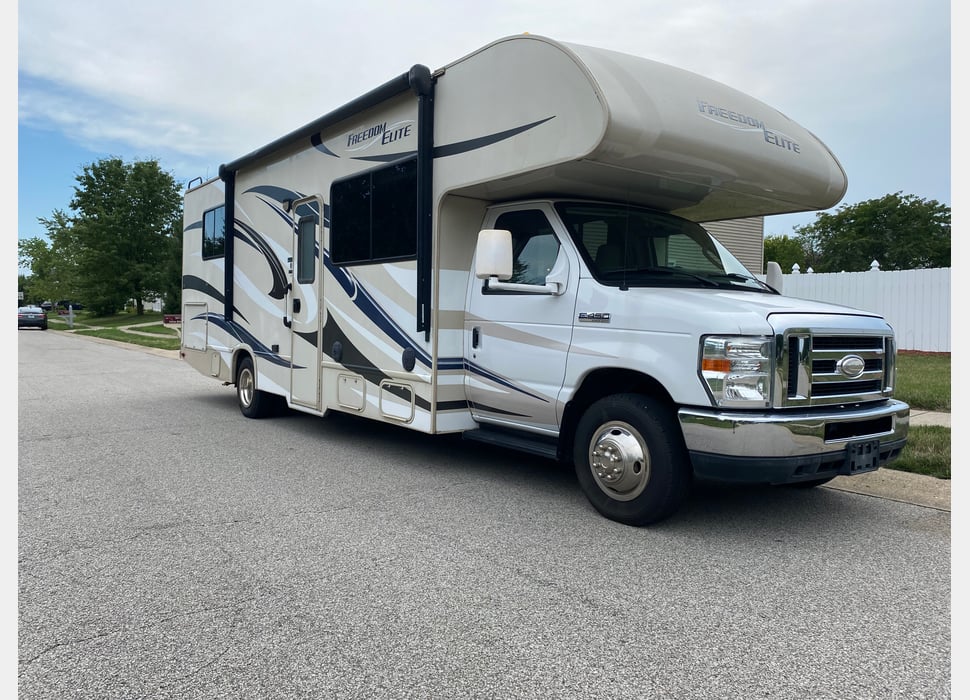 Class C Motor Home rentals in Mitchell