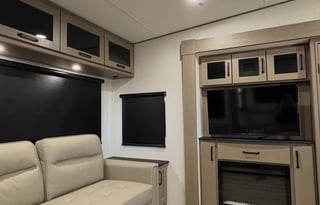Lakeside Leisure 2026 5th Grand Design Fifth Wheel