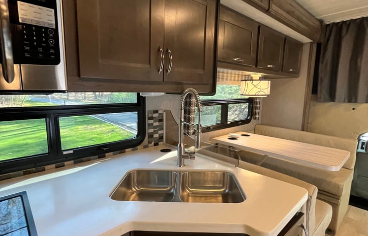 Kitchen Sink and Counters