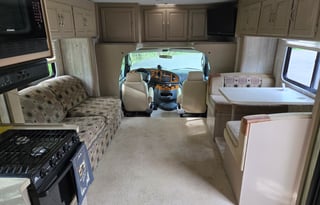 2007 Four Winds 500 29R - With Renovated Interior