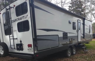 2019 Starcraft Launch Outfitter 31BHS