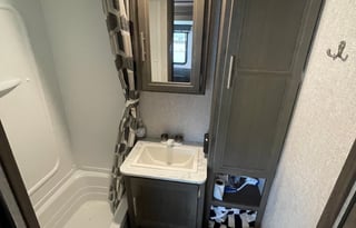 Chelan's Best Bunkhouse + Pet and Family Friendly!