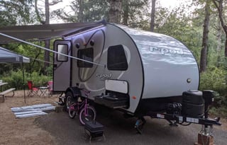 Compact, Cozy & Adventure-Ready!