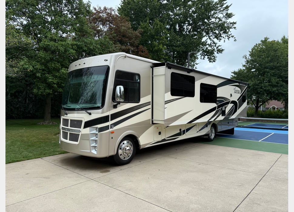 Class A Motor Home rentals in Urbana
