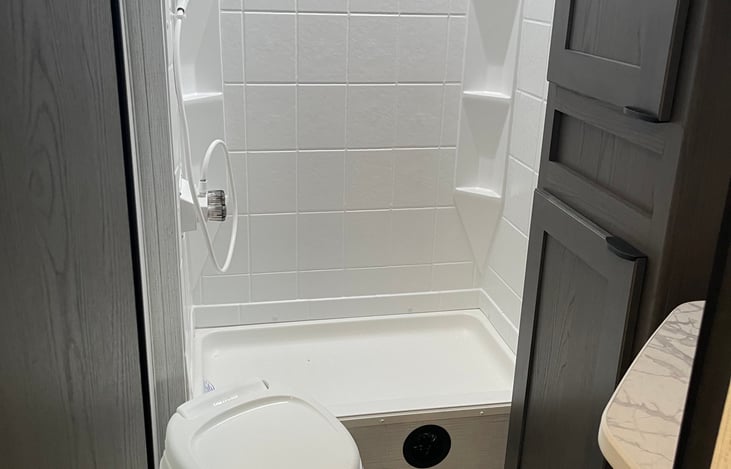 Very specious bathroom