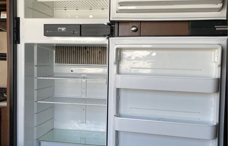 Decent sized fridge and freezer