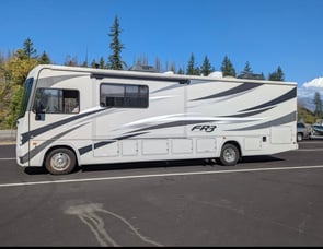 Forest River RV FR3 32DS