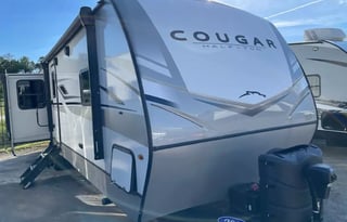Keystone Cougar Large Enough for Long-Term Stay