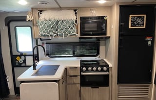 2023 Keystone RV Passport SL 221BH