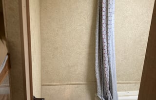 Lightweight 2012 Skyline Bobcat with Bunks