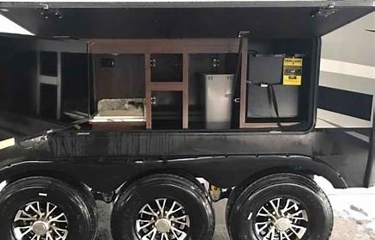 outside frig and sink