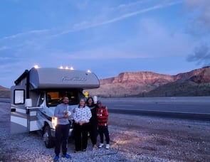 Thor Motor Coach Four Winds 22E