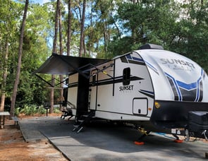 CrossRoads RV Sunset Trail SS332BH