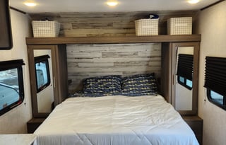 All Season 2021 Kodiak -Camper - All necessities!