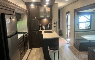 2022 Shasta RVs Phoenix Lite 30BH *Bunkhouse*