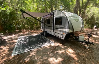 2018 Starcraft Comet Cozy Clean Fun