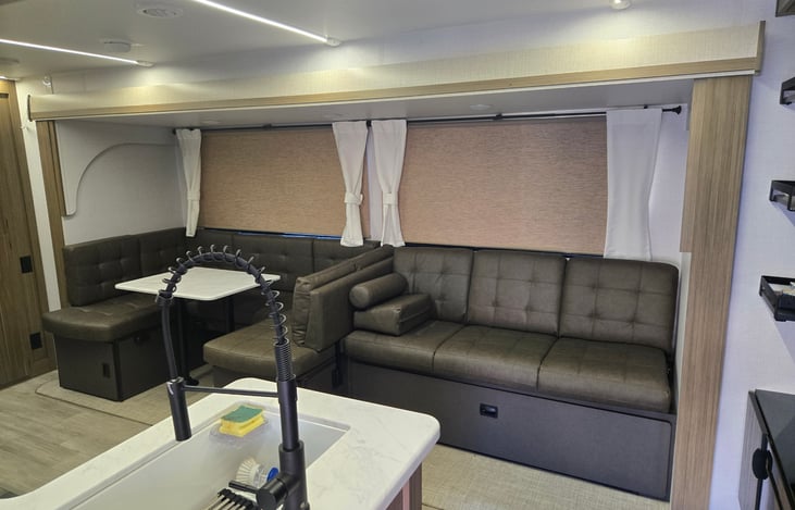 Convertible dinette and fold out couch
