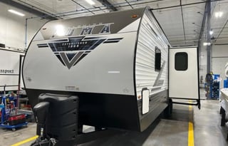 2021 Palomino Puma 27RLSS