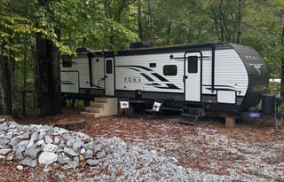 Jenny's Creek Camper Rental