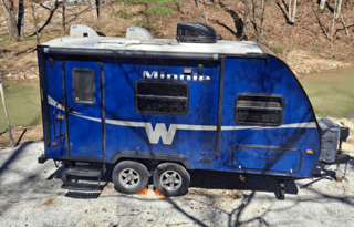 Winnebago  Minnie GMI1165