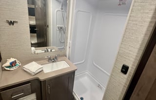 2025 Winnebago 31H Bunkhouse
