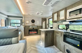 2023 Forest River RV Wildwood X-Lite 263BHXL