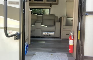New Pearl- couples coach
