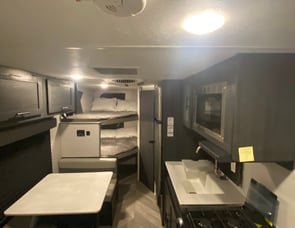 Forest River Ozark 165