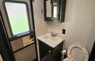 2019 Venture RV SportTrek Touring Edition 343VBH