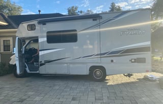 2020 Mercedes Coachman Prism