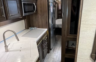 2022 Entegra Coach Emblem 36H