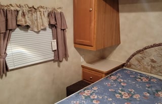 2005 Palomino Puma 30DBS