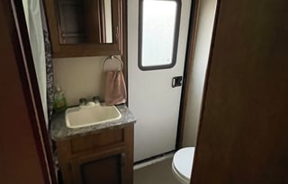 Steve and Candis ReZerve 5th Wheel Bunkhouse